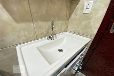 Casa à venda com 200m², 3 quartos e 1 vagaPia do Banheiro