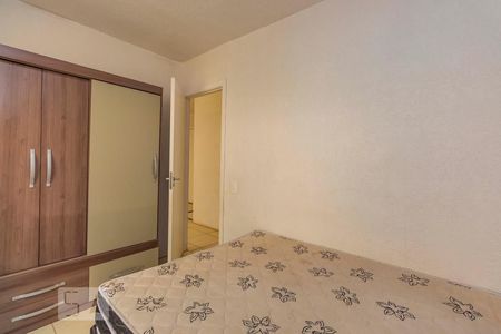 Quarto 2 de apartamento à venda com 2 quartos, 40m² em Rubem Berta, Porto Alegre