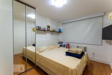 Quarto 1 de apartamento à venda com 2 quartos, 102m² em Icaraí, Niterói