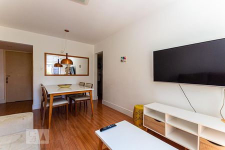 Sala de apartamento à venda com 2 quartos, 102m² em Icaraí, Niterói