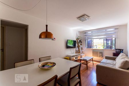 Sala de apartamento à venda com 2 quartos, 102m² em Icaraí, Niterói