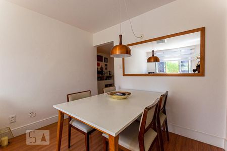 Sala de apartamento à venda com 2 quartos, 102m² em Icaraí, Niterói