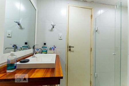 Apartamento à venda com 102m², 2 quartos e 1 vagaBanheiro