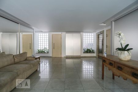 Hall Social de apartamento para alugar com 1 quarto, 42m² em Bela Vista, São Paulo