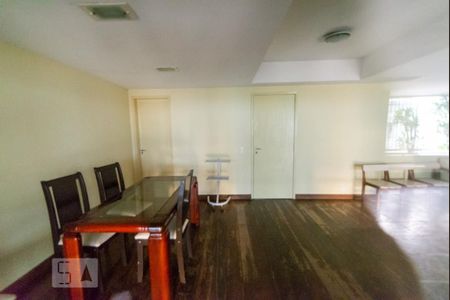 Apartamento à venda com 90m², 2 quartos e 1 vagaÁrea comum - Salão de festas