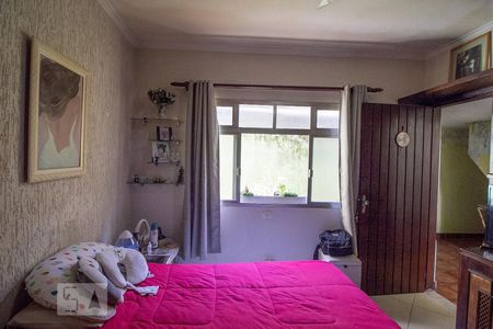 Quarto 1 de casa para alugar com 3 quartos, 360m² em Parque São Lucas, São Paulo