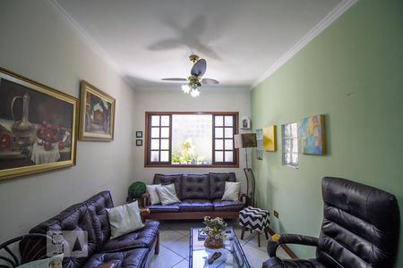 Sala de casa para alugar com 3 quartos, 360m² em Parque São Lucas, São Paulo