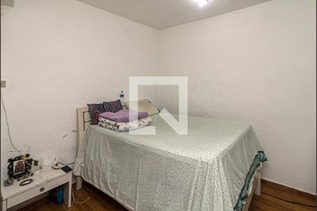 quarto1 de casa à venda com 4 quartos, 195m² em Jardim Maria Estela, São Paulo