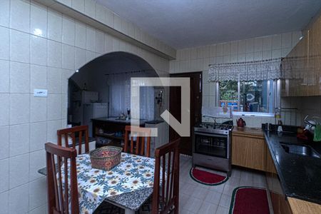 Casa para alugar com 195m², 4 quartos e 4 vagasCozinha