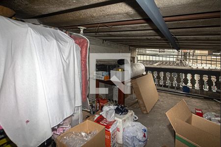 Casa para alugar com 195m², 4 quartos e 4 vagasgalpão