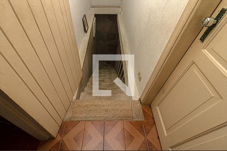 Casa para alugar com 195m², 4 quartos e 4 vagasacesso para os pisos