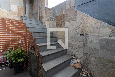 Casa para alugar com 195m², 4 quartos e 4 vagasacesso lateral