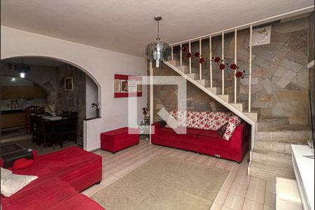 Sala de casa à venda com 4 quartos, 195m² em Jardim Maria Estela, São Paulo