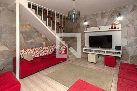 Sala de casa à venda com 4 quartos, 195m² em Jardim Maria Estela, São Paulo