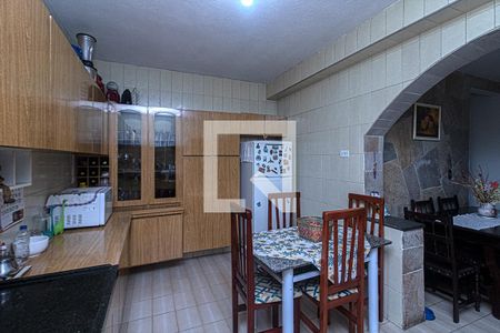 Casa para alugar com 195m², 4 quartos e 4 vagasCozinha