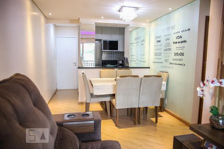 Sala de apartamento para alugar com 3 quartos, 62m² em Campestre, Santo André