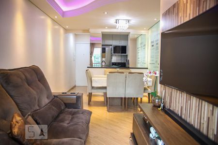 Sala de apartamento para alugar com 3 quartos, 62m² em Campestre, Santo André