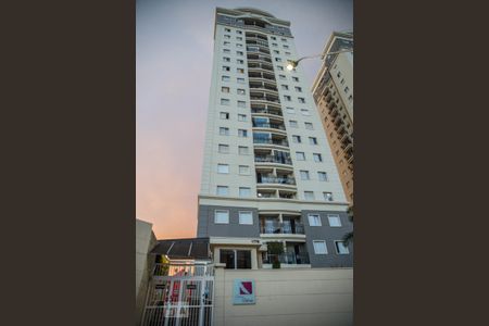 Apartamento para alugar com 62m², 3 quartos e 1 vagaFachada