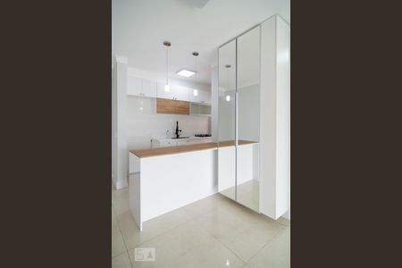 Sala de apartamento à venda com 2 quartos, 65m² em Jardim Umuarama, São Paulo