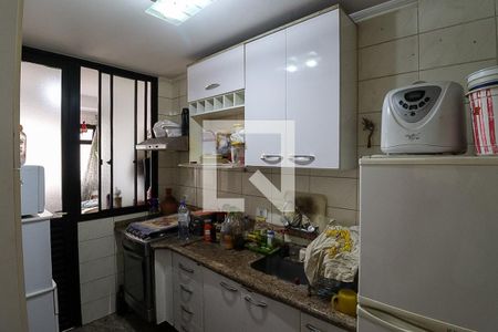 Apartamento à venda com 70m², 3 quartos e 2 vagas Apartamento à venda com 70m², 3 quartos e 2 vagasCozinha