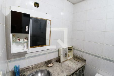 Apartamento à venda com 70m², 3 quartos e 2 vagas Apartamento à venda com 70m², 3 quartos e 2 vagasBanheiro social