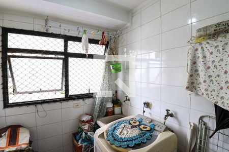 Apartamento à venda com 70m², 3 quartos e 2 vagas Apartamento à venda com 70m², 3 quartos e 2 vagasÁrea de Serviço