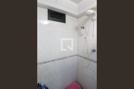 Apartamento à venda com 70m², 3 quartos e 2 vagas Apartamento à venda com 70m², 3 quartos e 2 vagasBanheiro da Suíte