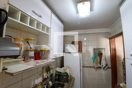 Apartamento à venda com 70m², 3 quartos e 2 vagas Apartamento à venda com 70m², 3 quartos e 2 vagasCozinha