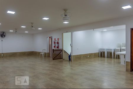 Apartamento para alugar com 55m², 2 quartos e 1 vagaÁrea comum