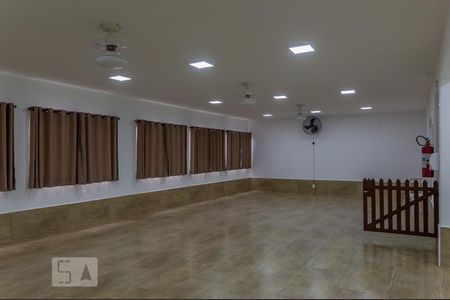 Apartamento para alugar com 55m², 2 quartos e 1 vagaÁrea comum