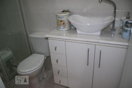 Casa à venda com 110m², 3 quartos e 1 vagaBanheiro