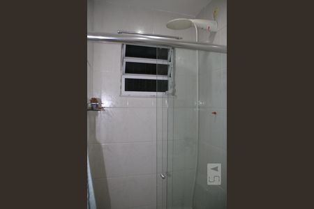 Casa à venda com 110m², 3 quartos e 1 vagaBanheiro