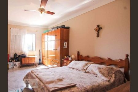 Apartamento à venda com 110m², 3 quartos e sem vagaQuarto