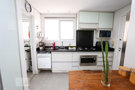 Apartamento à venda com 87m², 2 quartos e 2 vagasCozinha