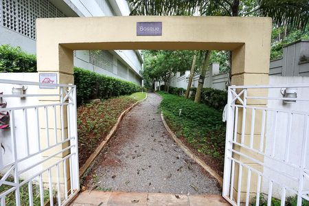 Apartamento à venda com 87m², 2 quartos e 2 vagasBosque