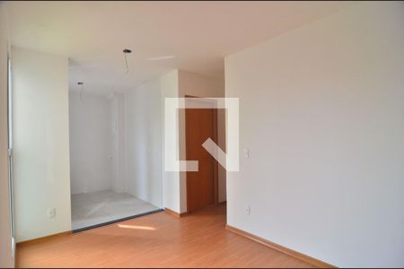Sala de apartamento para alugar com 2 quartos, 42m² em Igara, Canoas