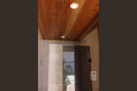 Casa de condomínio para alugar com 350m², 4 quartos e 2 vagasBanheiro 4