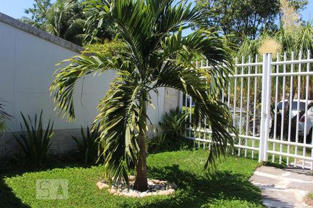 Casa de condomínio para alugar com 350m², 4 quartos e 2 vagasJardim