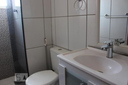 Casa de condomínio para alugar com 350m², 4 quartos e 2 vagasBanheiro 2