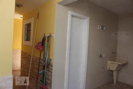 Casa de condomínio para alugar com 350m², 4 quartos e 2 vagasÁrea de Serviço