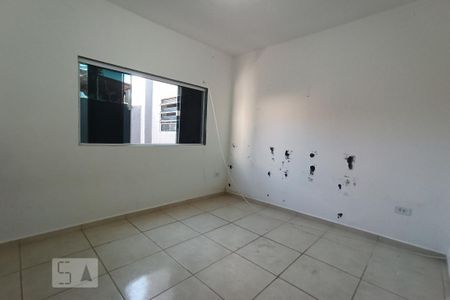 Quarto de casa para alugar com 1 quarto, 70m² em Jardim Iva, São Paulo