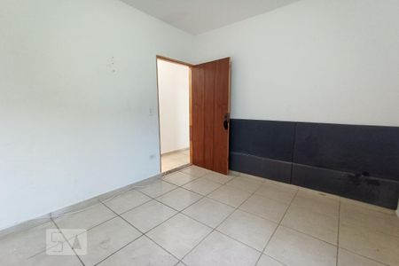 Quarto de casa para alugar com 1 quarto, 70m² em Jardim Iva, São Paulo