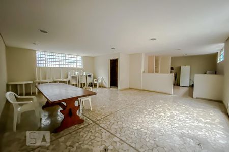 Apartamento à venda com 70m², 2 quartos e 1 vagaSalao de FEsta