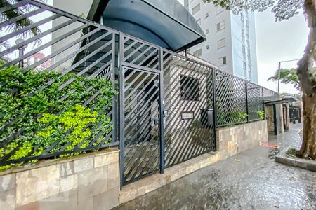 Apartamento à venda com 70m², 2 quartos e 1 vagaFachada