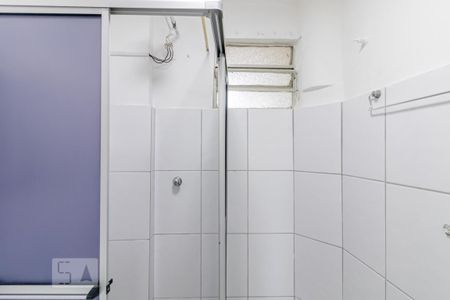 Banheiro  de apartamento para alugar com 1 quarto, 43m² em Liberdade, São Paulo