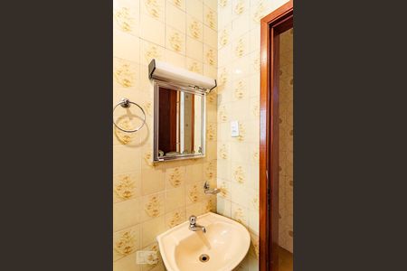 Banheiro Social de casa para alugar com 1 quarto, 50m² em Vila Guarani (z Sul), São Paulo