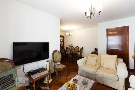 Sala de apartamento à venda com 3 quartos, 113m² em Moema, São Paulo