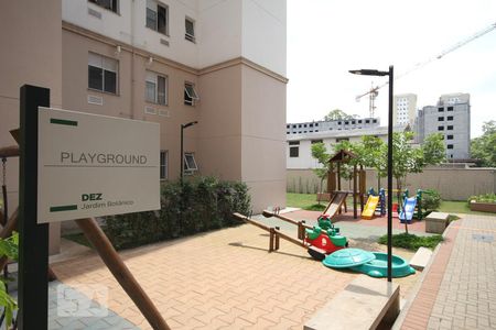 Apartamento para alugar com 40m², 2 quartos e sem vagaPlayground