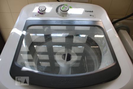 Casa para alugar com 230m², 3 quartos e 2 vagasÁrea de Serviço máquina lavar roupas