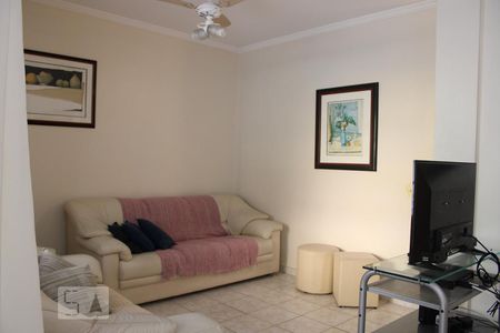 Sala de Estar de casa para alugar com 3 quartos, 270m² em Vila Julia, Guarujá